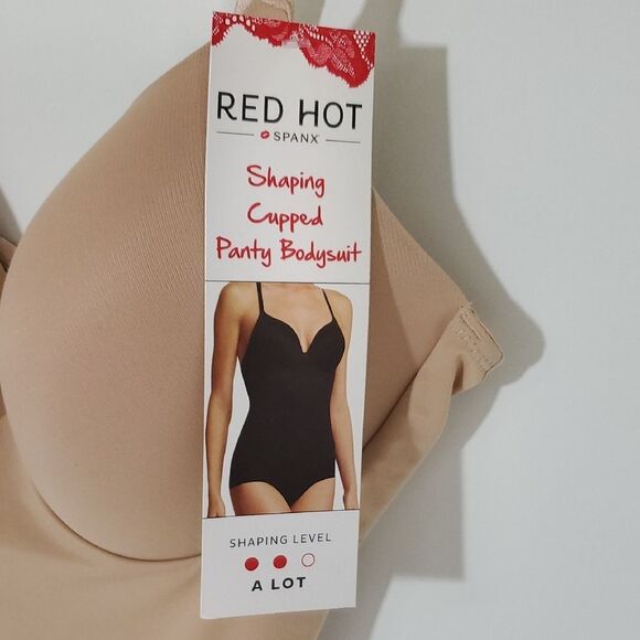 Red Hot SPANX Shaping Cupped Panty Bodysuit Nude Size 1X NWT - Picture 2 of 8